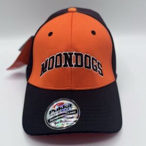 Pukka Baseball Hat Mankato Moondogs A-Flex Performance Mesh Size L/XL